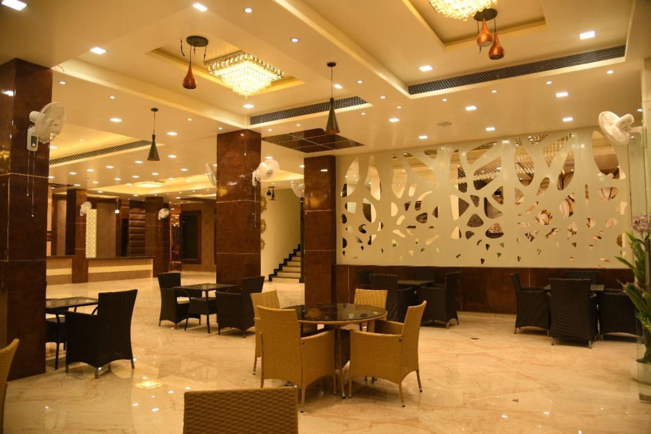 Hotel Riverside Meadows Vidisha Zewnętrze zdjęcie